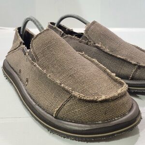 Blue Fish  men’s size 9 loafers cola brown Rocket